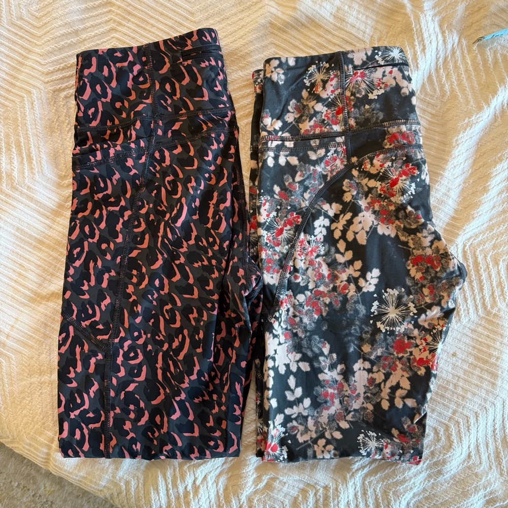 Two pairs graphic Sweaty Betty Leggings Medium